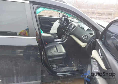 2020 Subaru Ascent Limited z USA, uszkodzony, nr VIN 4S4WMALD4L3427165